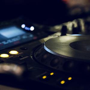 国产抖音走光视频
